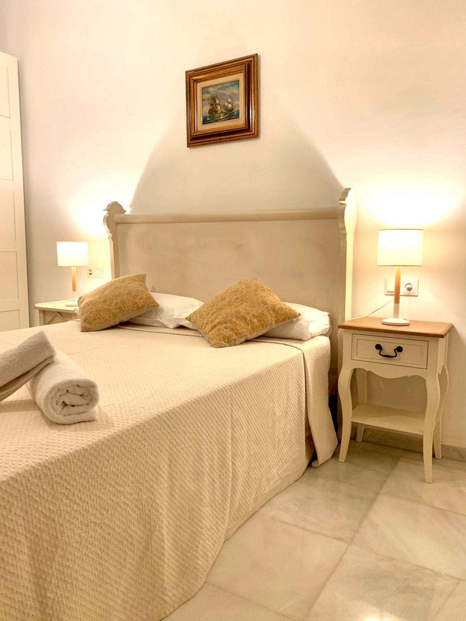 סביליה Recaredo Apartments מראה חיצוני תמונה